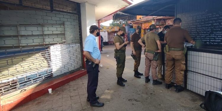 Hombre muere tras ser apuñalado al interior del Terminal de Buses La Merced