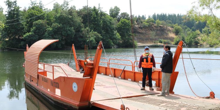 Balsa Cerro Negro vuelve a operar los siete días de la semana uniendo Bulnes y Quillón
