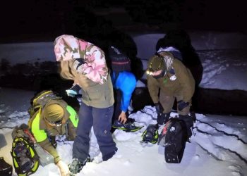 Rescatan a pareja que se extravió en refugio Shangri-Lá