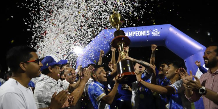 Antofagasta goleó a Villarrica y se coronó campeón del Nacional Juvenil Amateur