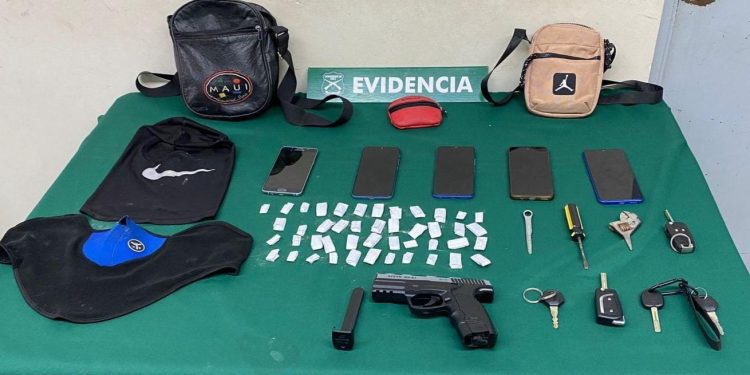 Detienen con arma y ganzúas a sujetos que merodeaban viviendas en sector oriente de Chillán