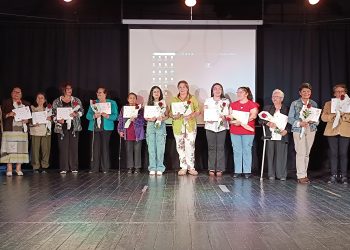 Más de 120 personas participaron de la inauguración de la muestra del Fondart «Mujeres Creando Redes»