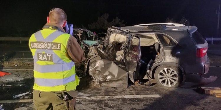 Investigan causa de accidente que dejó 5 fallecidos en autopista del Itata