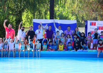 Beneficiarán a 450 niños con clases gratuitas de natación