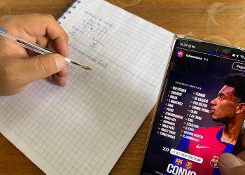 El Carmen: Aprueban restricción del uso de celulares en salas de clases