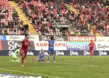 Ñublense y U de Chile reparten puntos en vibrante empate 2-2 en el Nelson Oyarzún