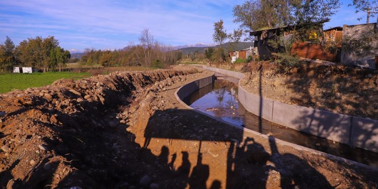 Inauguran obra clave que mejora el riego y protege a Nahueltoro de inundaciones