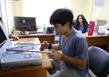 Chillán Viejo: Entregan cerca de 1.600 licencias digitales