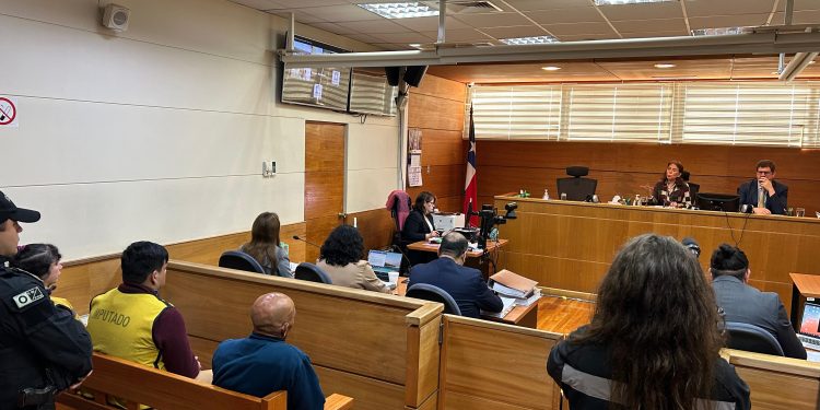 Piden cadena perpetua para padres y cuñado acusados de violación a niña de 12 años