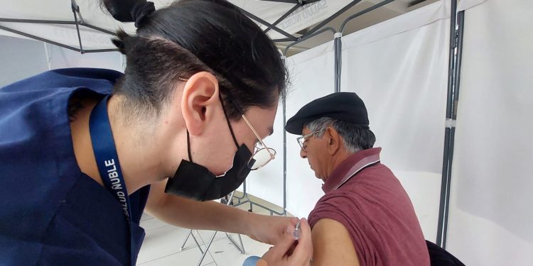 Salud llama a vacunarse contra la Influenza y a reforzar medidas de prevención ante aumento de circulación viral