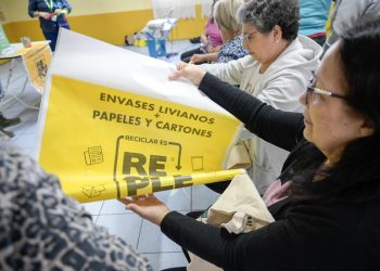 Capacitan a juntas vecinales para reciclar en domicilios