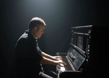 Cantautor «Tan» Valenzuela potencia disco con «Resolver»
